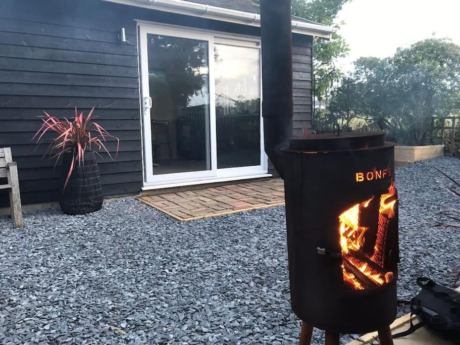The Bay Cabin, Secluded Retreat Freshwater Bay Экстерьер фото